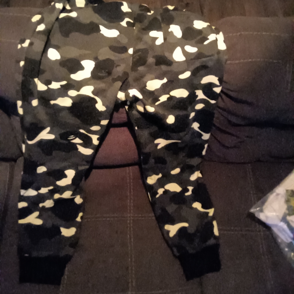 Bathing ape camouflage joggers